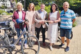 Staffelübergabe beim Stadtradeln 2025