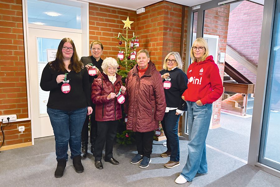 Wunschbaum 2025 im Stockelsdorfer Rathaus