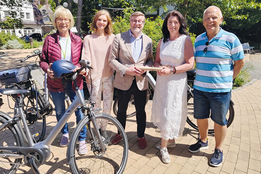 Staffelübergabe beim Stadtradeln 2025