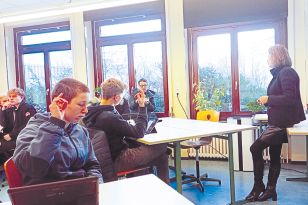 Karin Prien besucht OGT